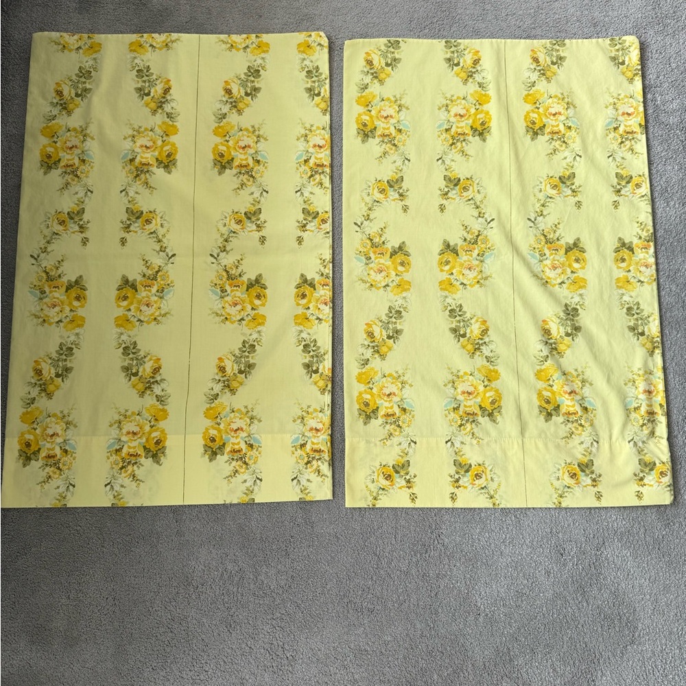 2 x vintage pillow cases
